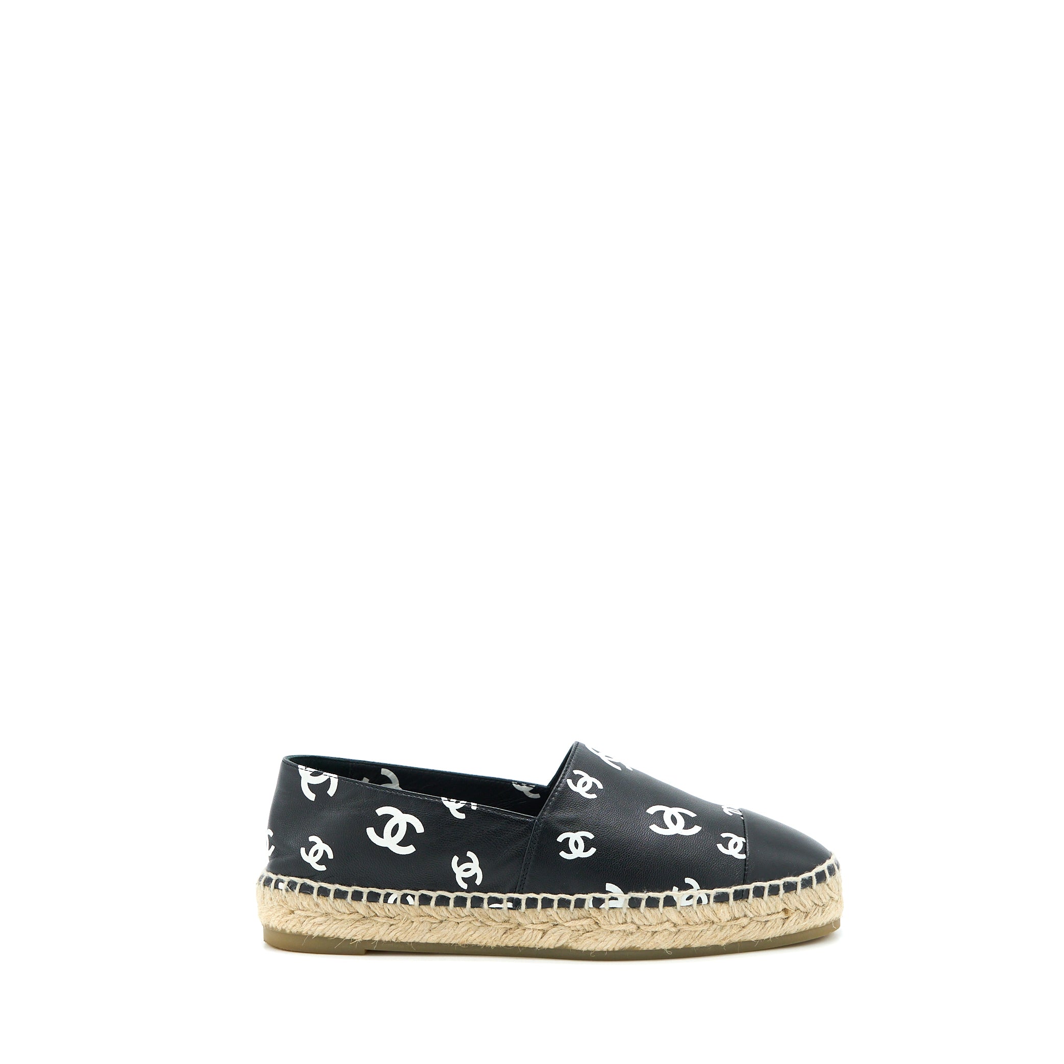 CHANEL SMALL CC LOGOS ESPADRILLES BLACK / WHITE