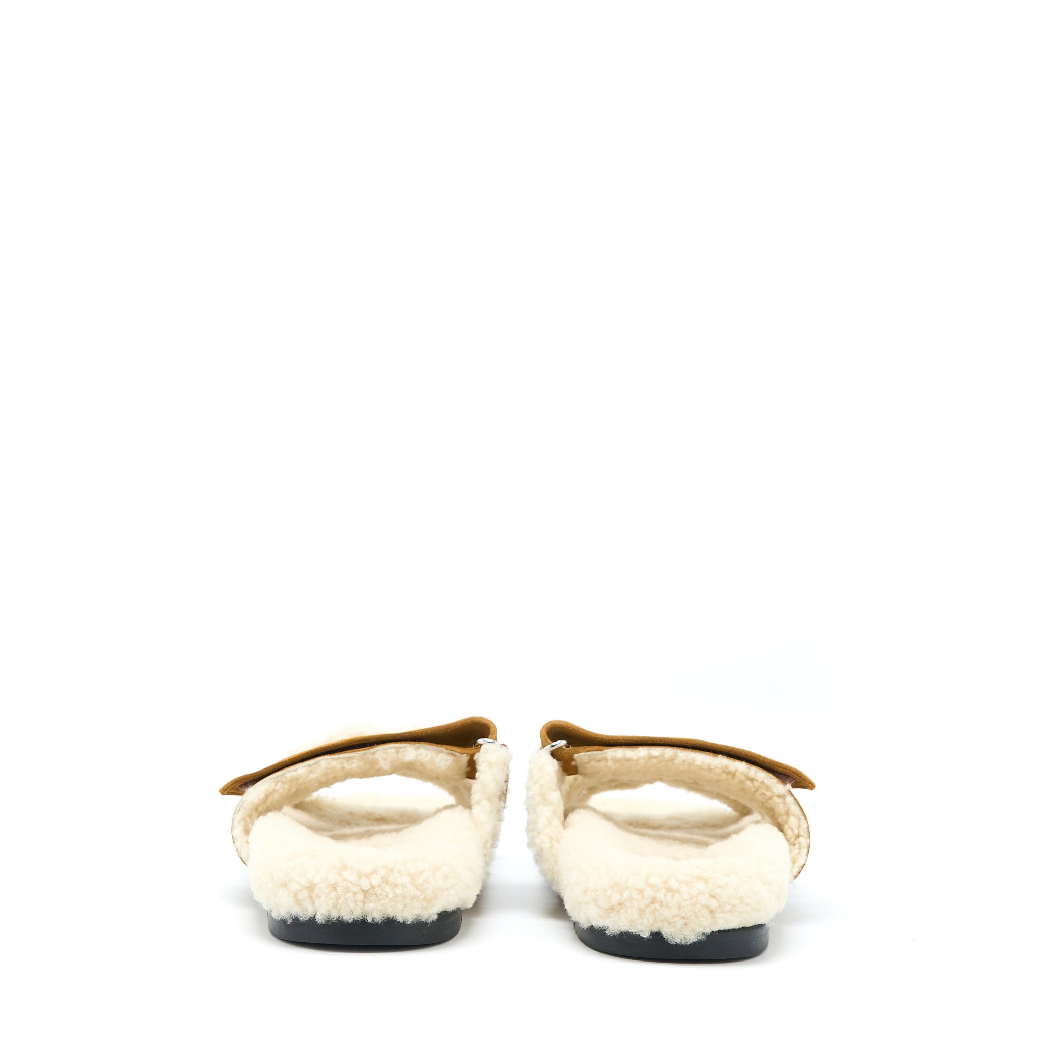 HERMES CHYPRE SANDAL SUEDE GOATSKIN/SHEARLING BEIGE DOREEN/ECRU
