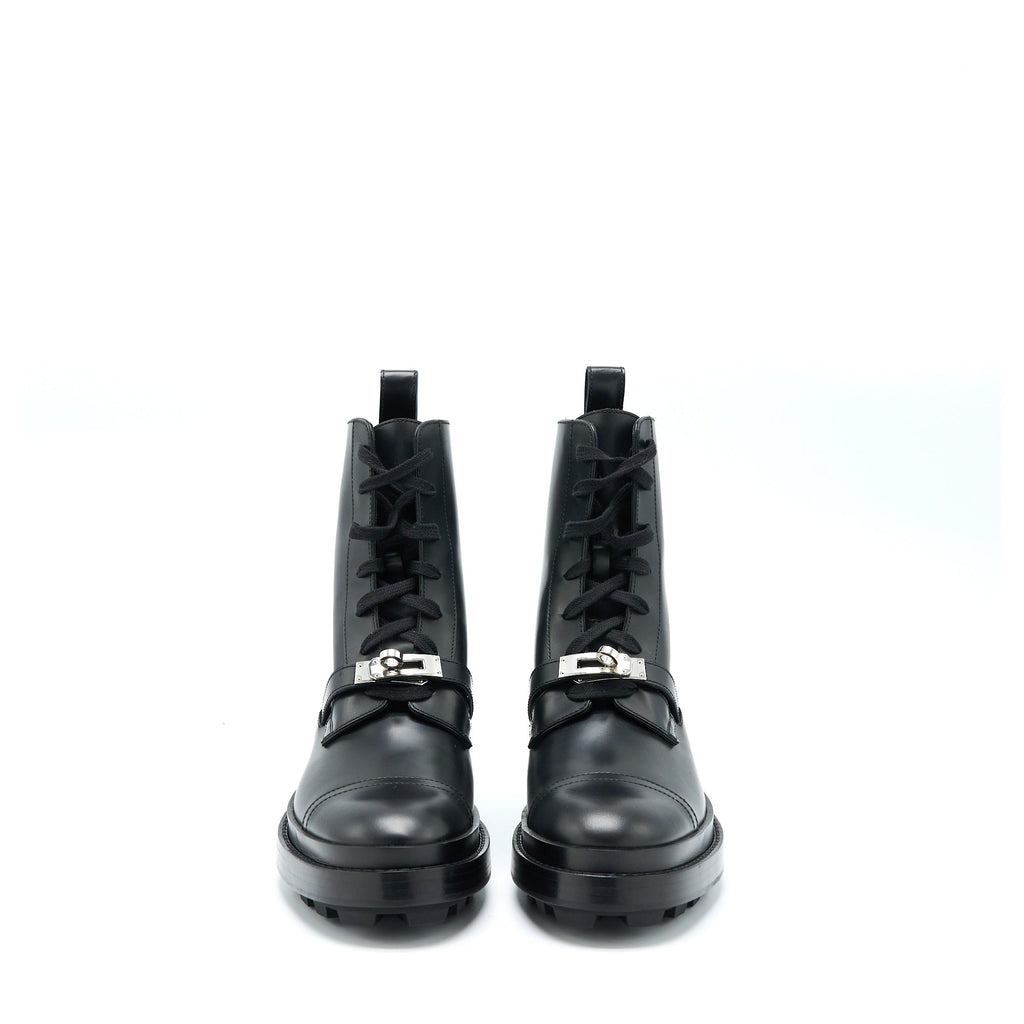 HERMES FUNK ANKLE BOOT WITH KELLY BUCKLE GLAZED CALFSKIN BLACK SHW