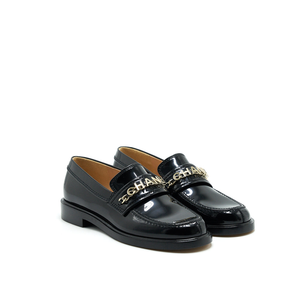 CHANEL LEATHER LOAFER BLACK GHW