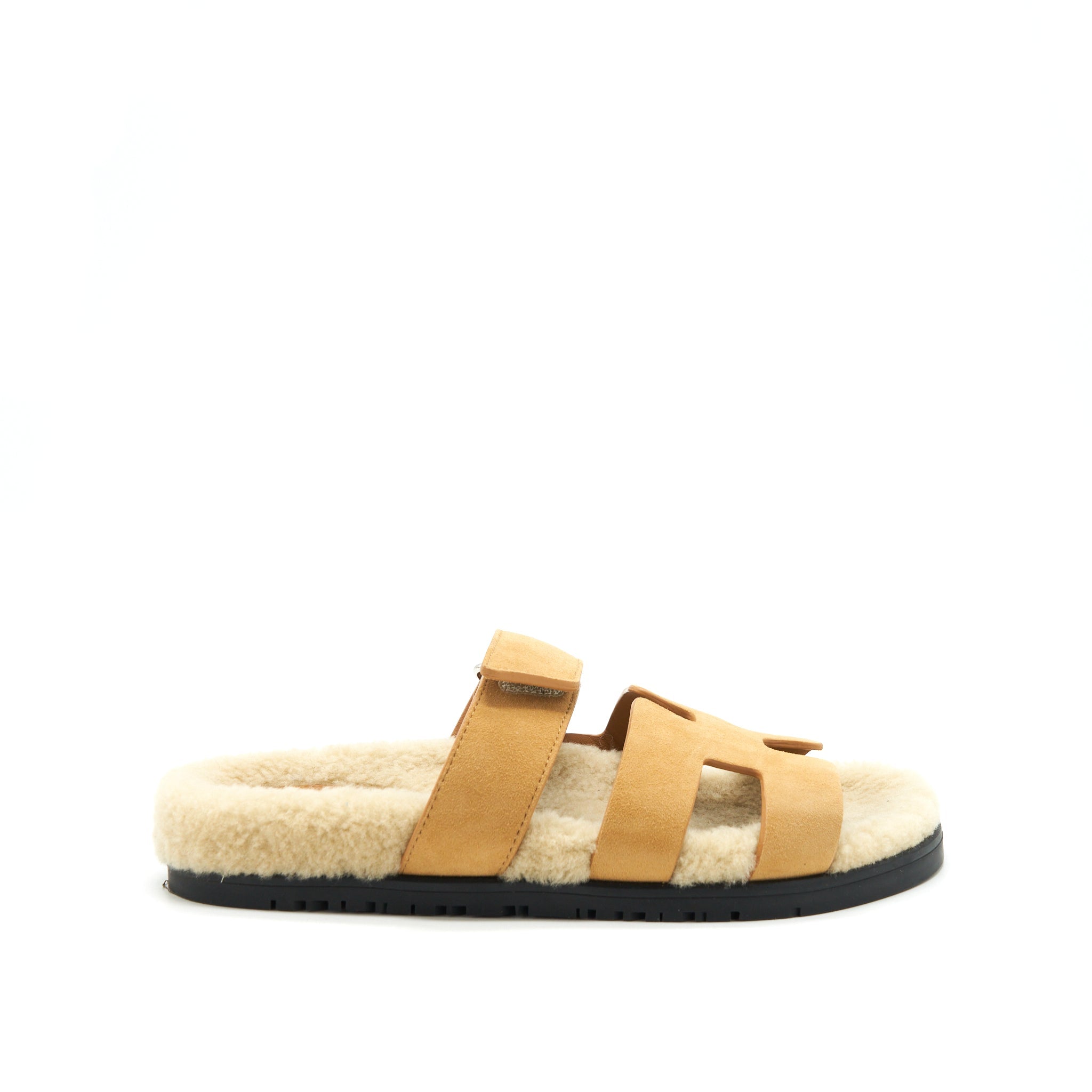HERMES CHYPRE SANDAL BEIGE DOREEN/ ECRU