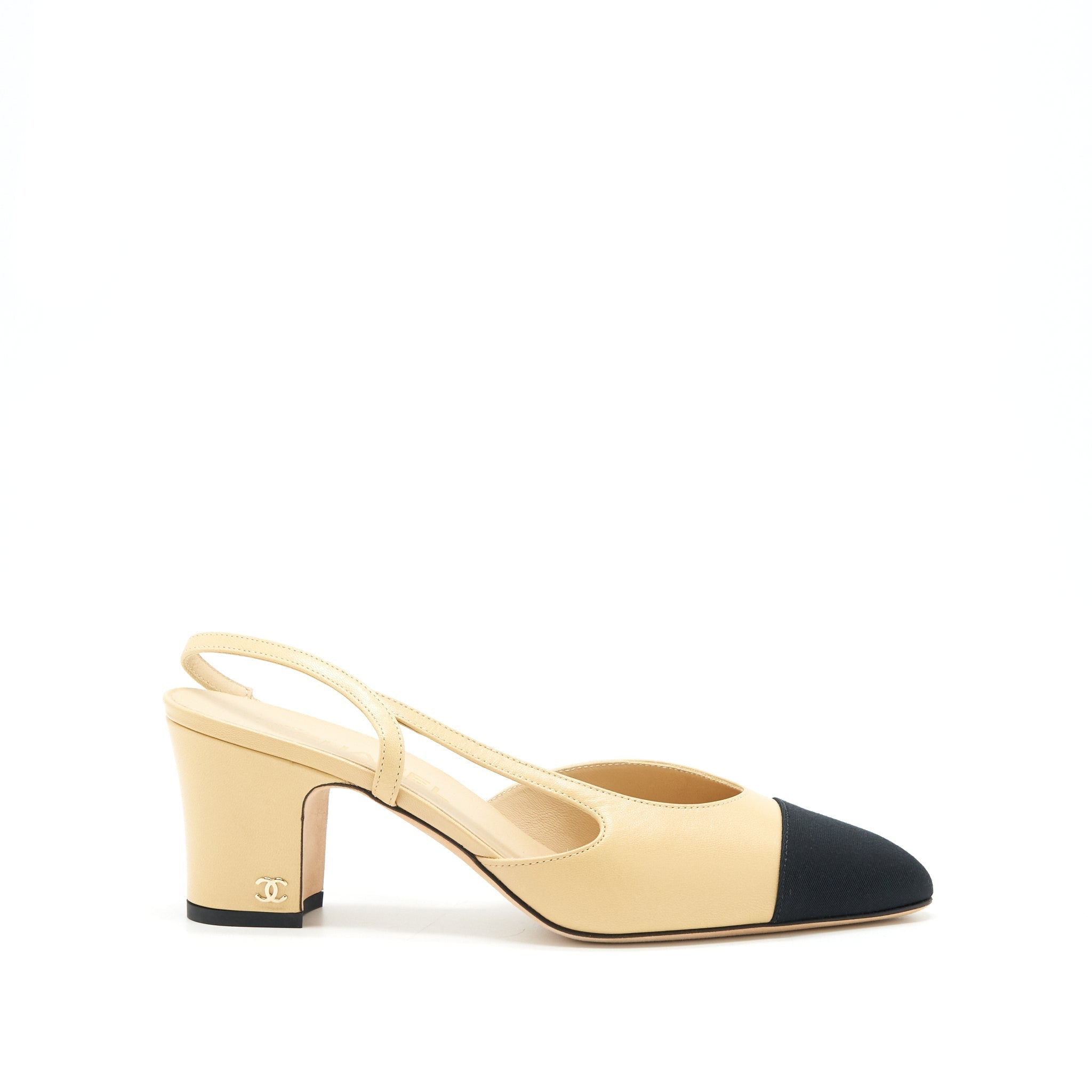 CHANEL SLINGBACK PUMPS BEIGE / BLACK