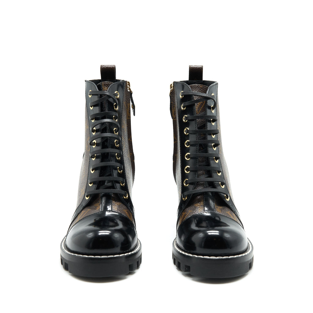 LOUIS VUITTON STAR TRAIL ANKLE BOOTS