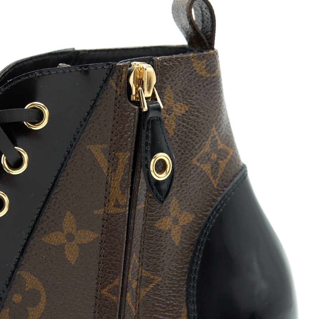 LOUIS VUITTON STAR TRAIL ANKLE BOOTS