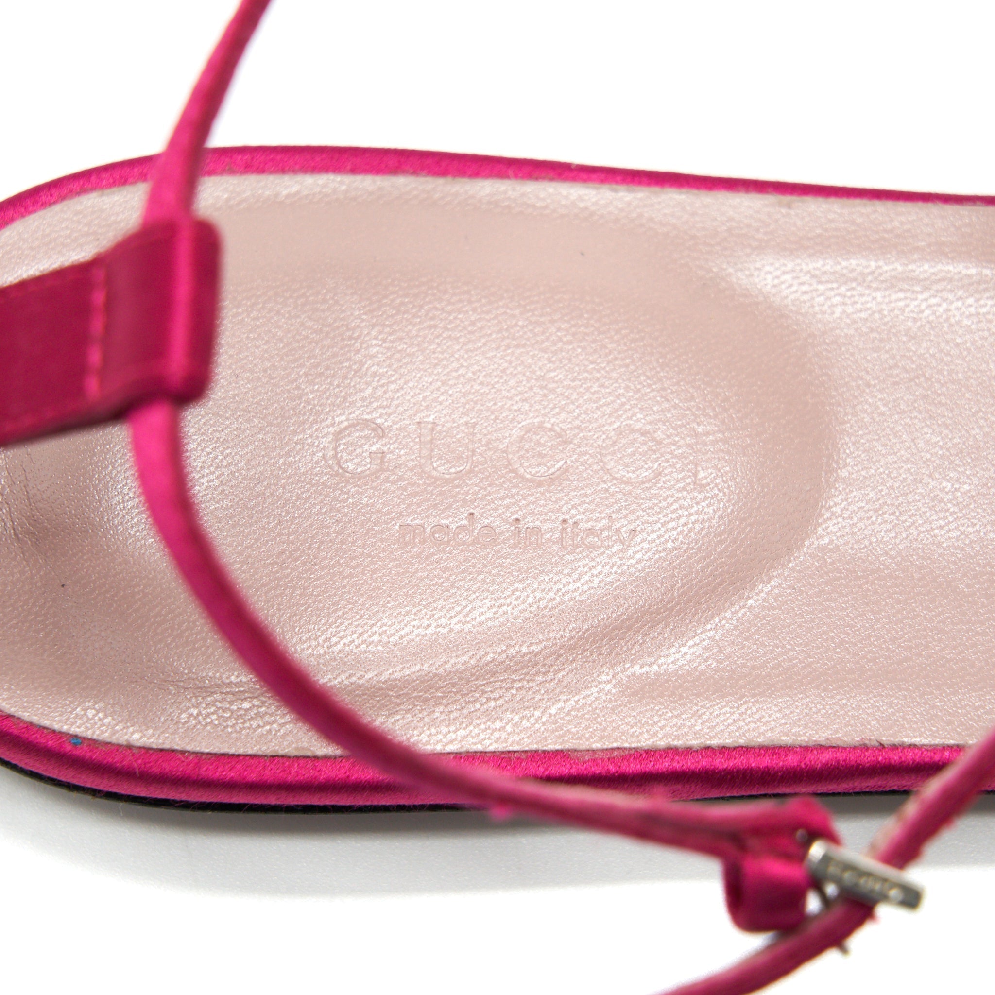 GUCCI GG CRYSTAL LOGO SANDAL