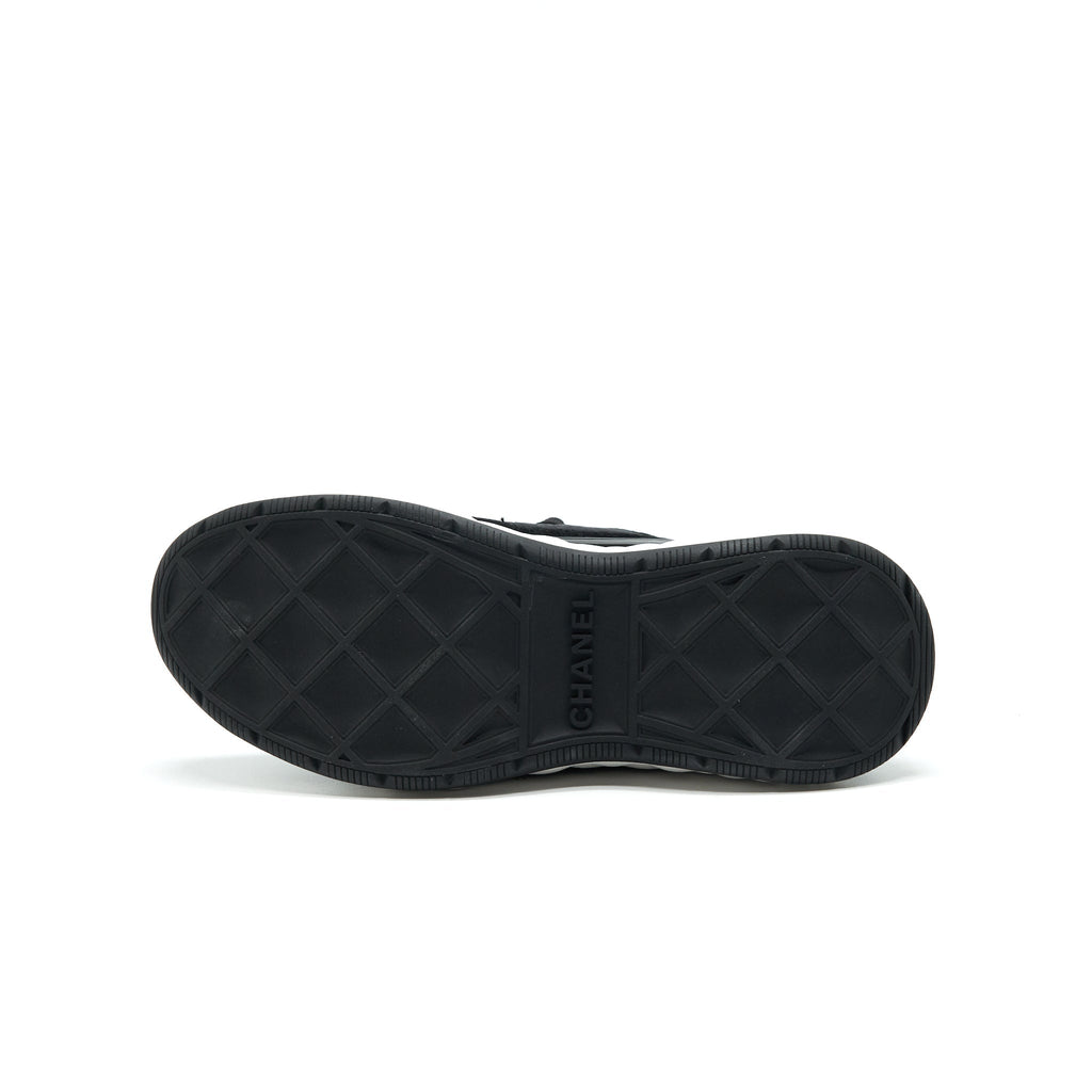 CHANEL 20K BLACK SNEAKERS