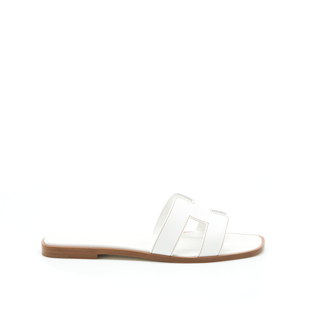 HERMES ORAN SANDALS BOX LEATHER BLANC