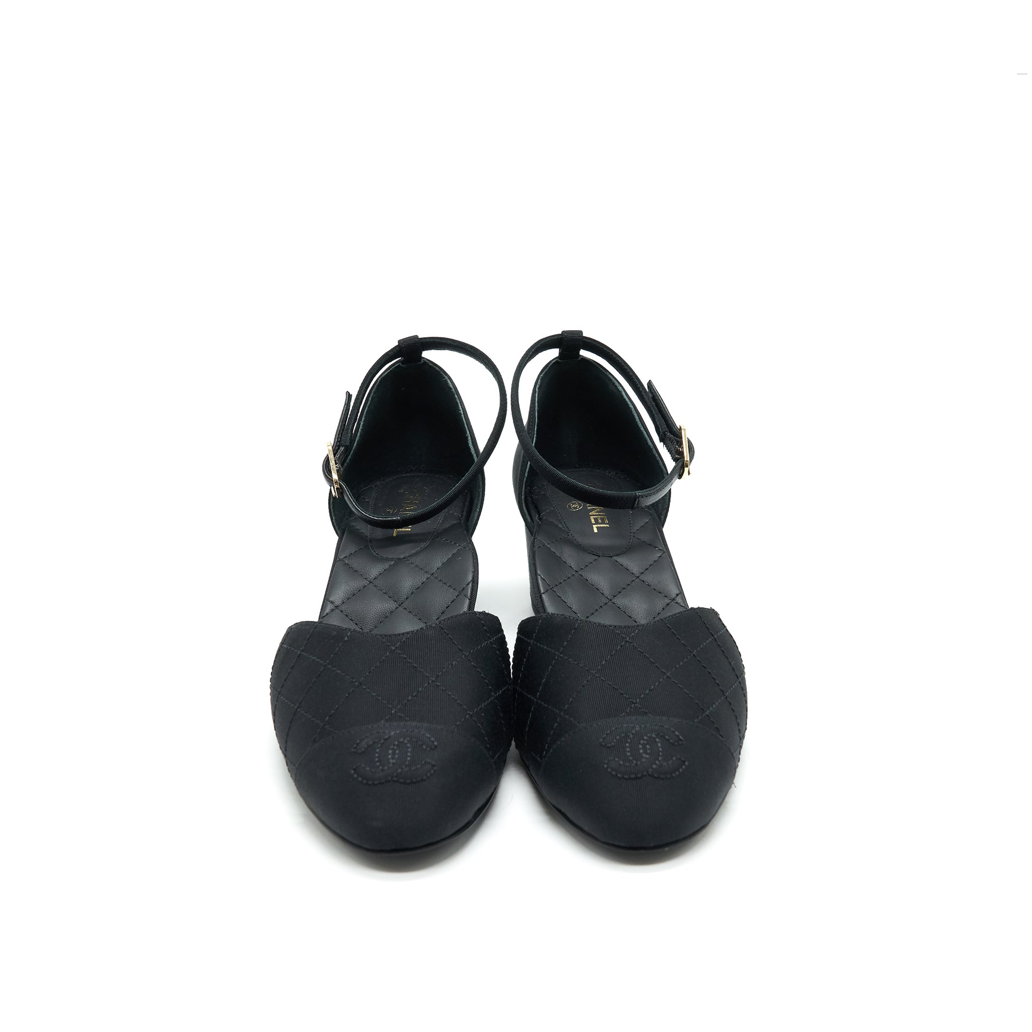 CHANEL BLACK LOW HEEL PUMPS