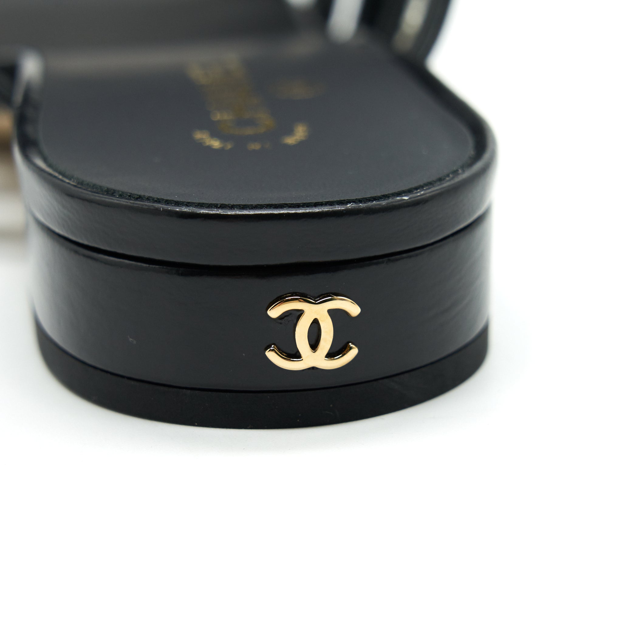 CHANEL LEATHER AND PEARL SANDAL BLACK