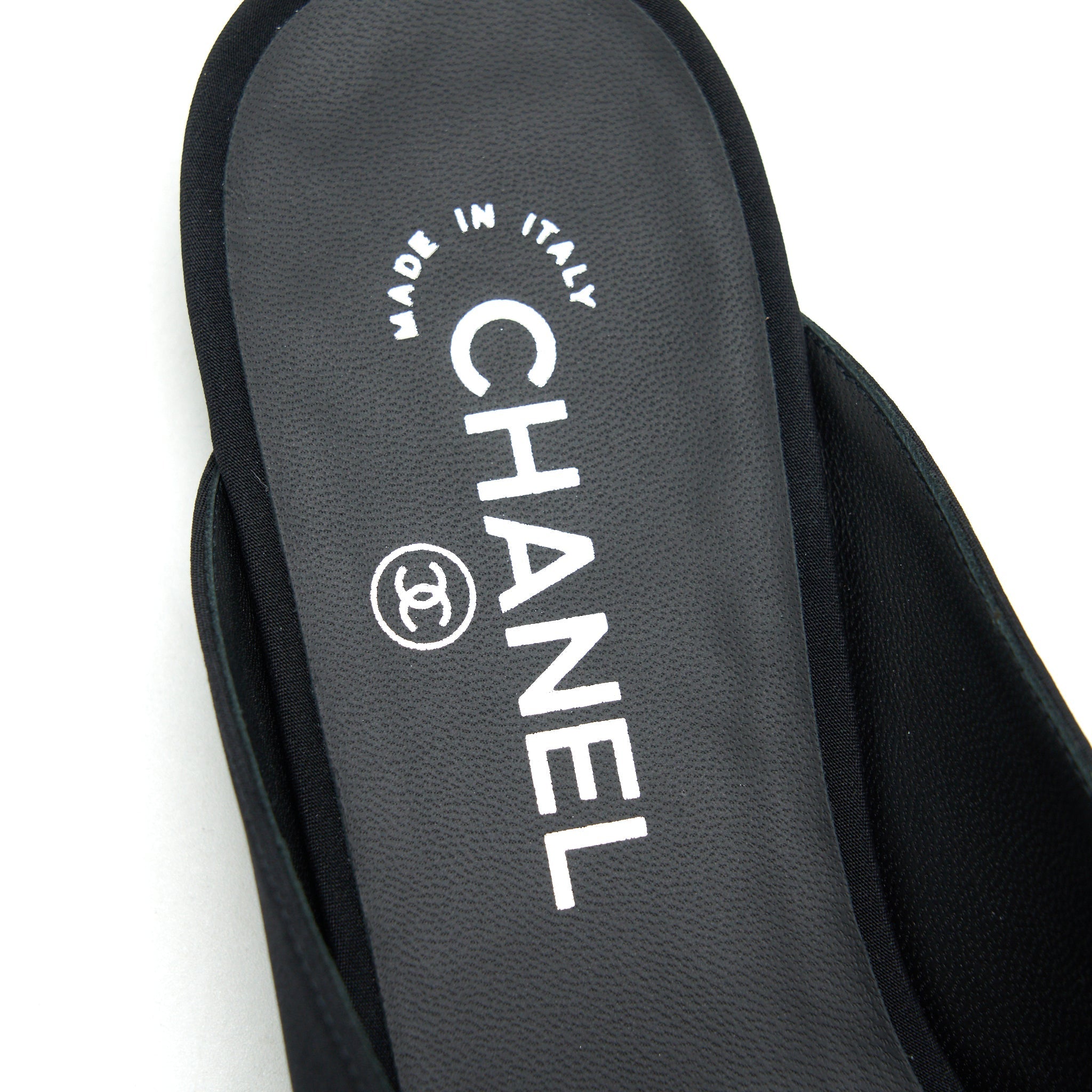 CHANEL STAR VELVET LOAFER BLACK