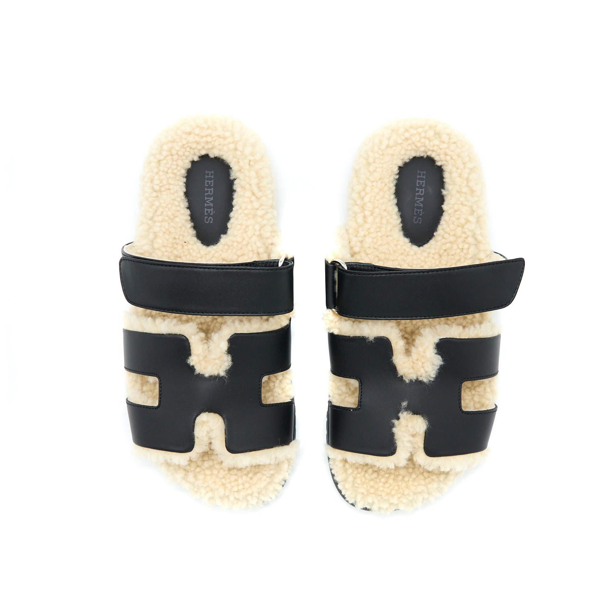 HERMES CHYPRE SANDALS BLACK