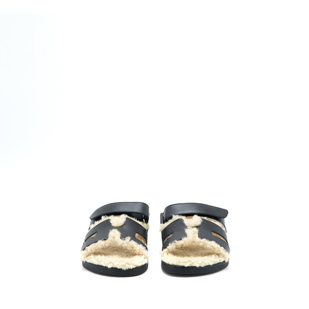 HERMES CHYPRE SANDALS BLACK