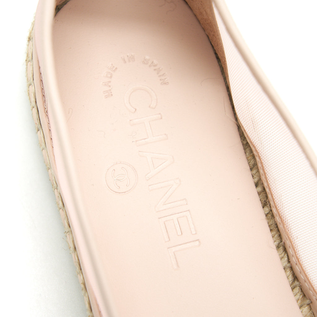 CHANEL ESPADRILLES LIGHT PINK