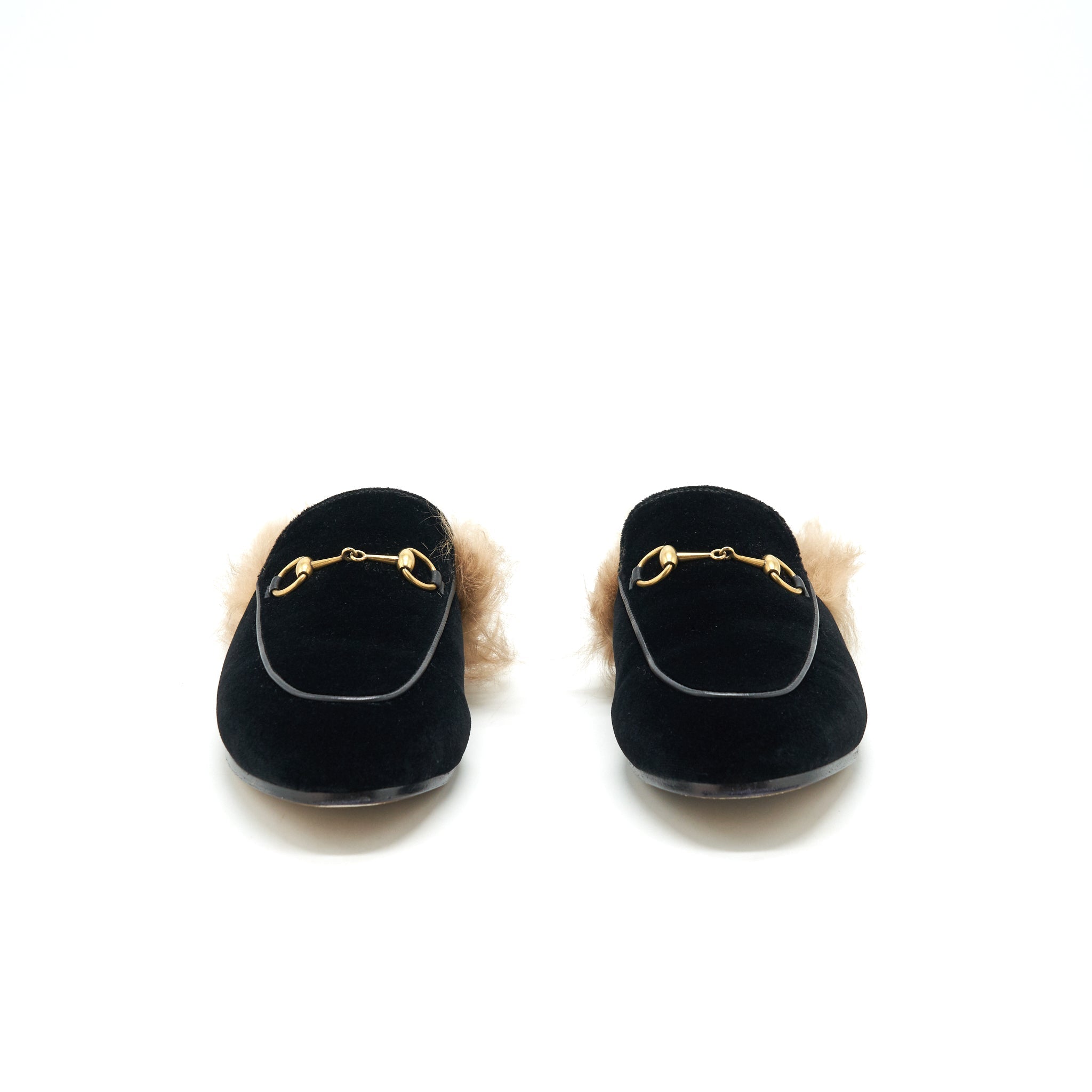 GUCCI VELVET MULES FUR BLACK