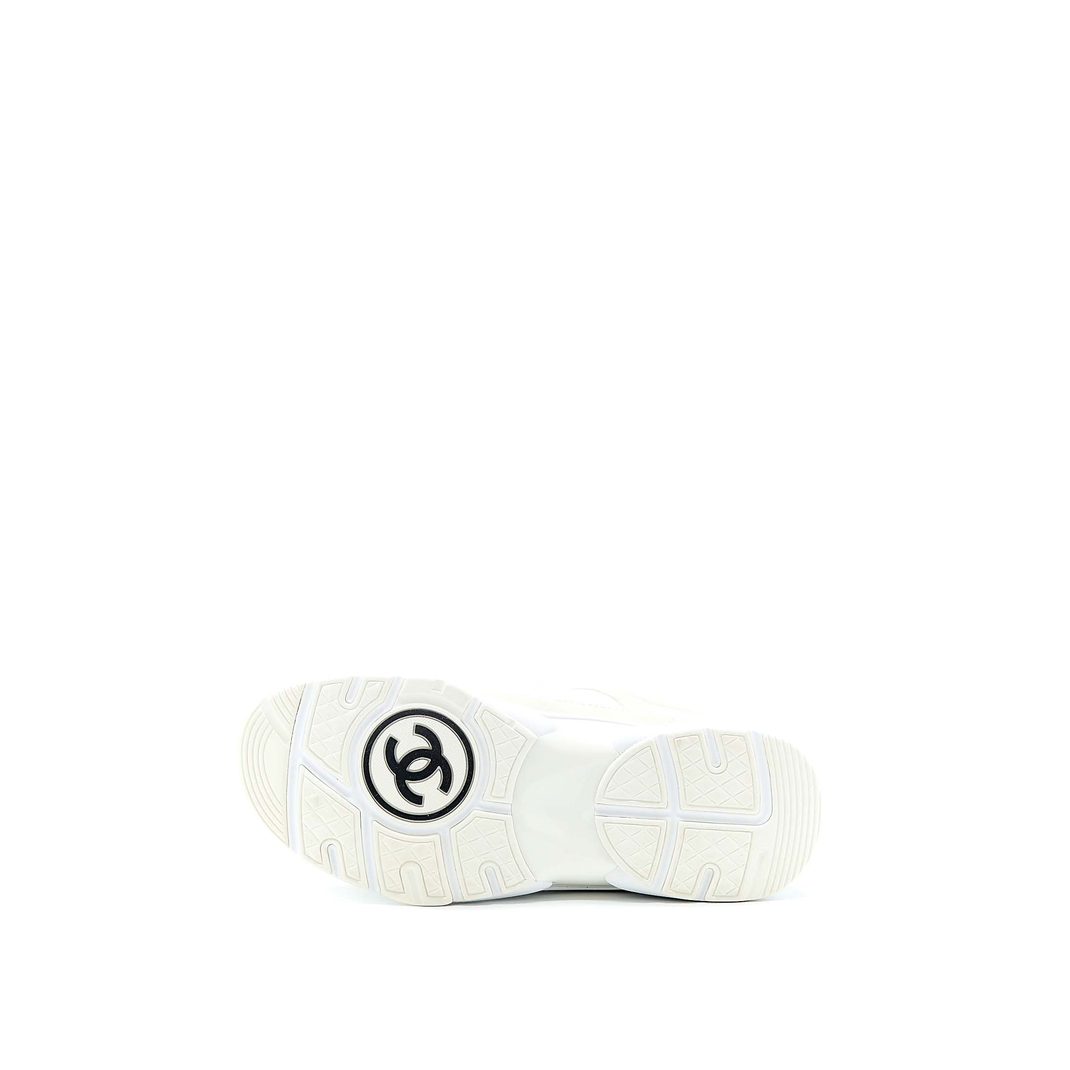 CHANEL 22K CC LOGO SNEAKER WHITE