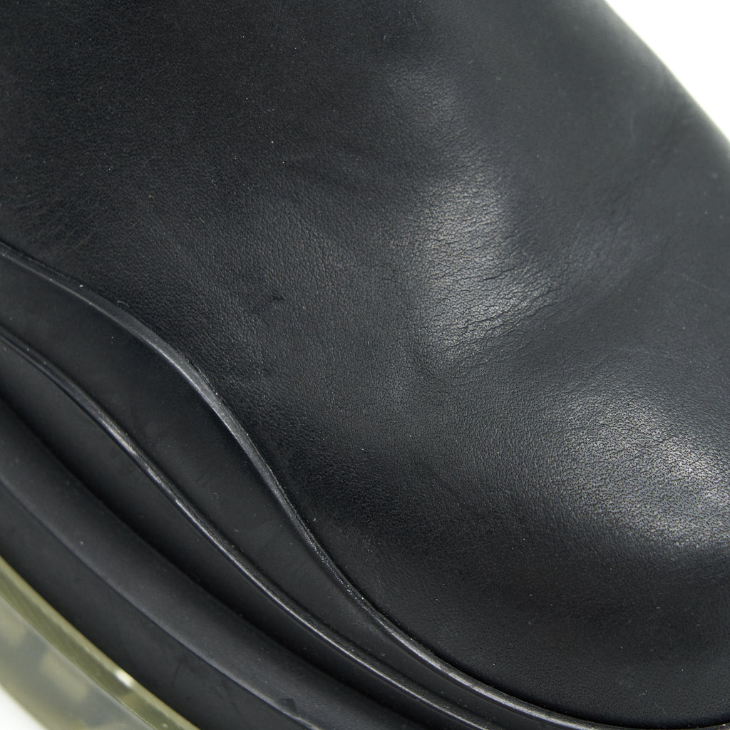 BOTTEGA VENETA TIRE RUBBER-TRIMMED LEATHER CHELSEA BOOTS