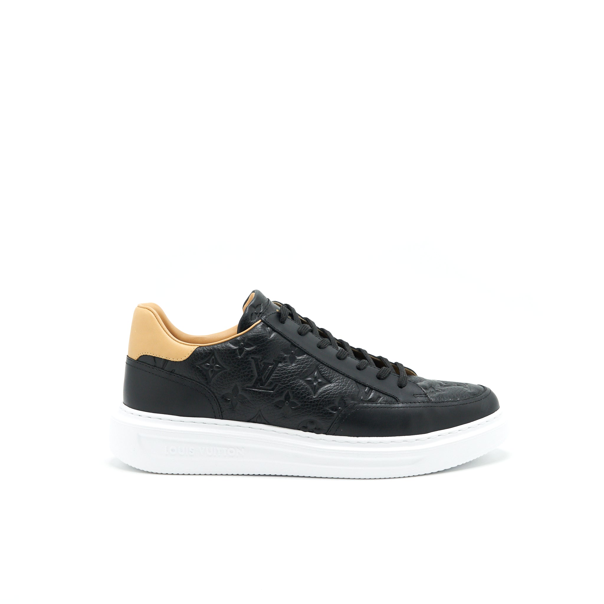LOUIS VUITTON BLACK LEATHER SNEAKERS