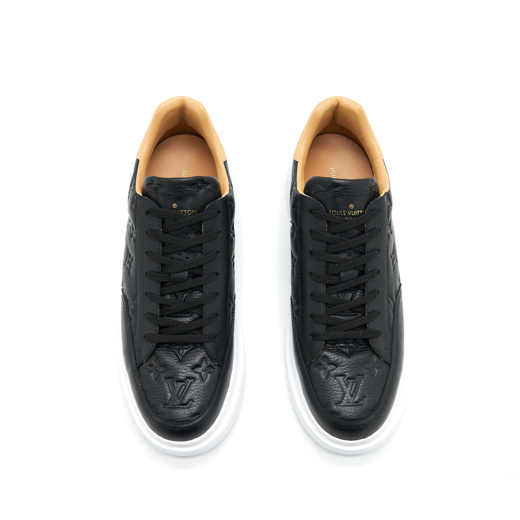 LOUIS VUITTON BLACK LEATHER SNEAKERS
