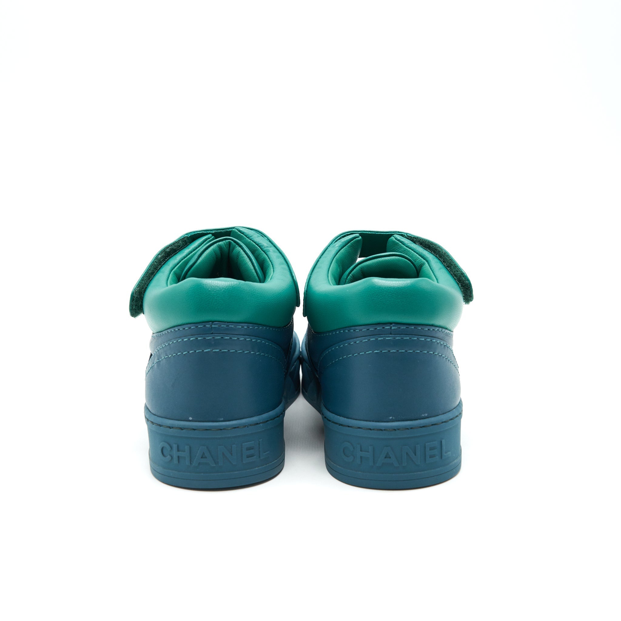 CHANEL SNEAKERS IN BLUE GREEN