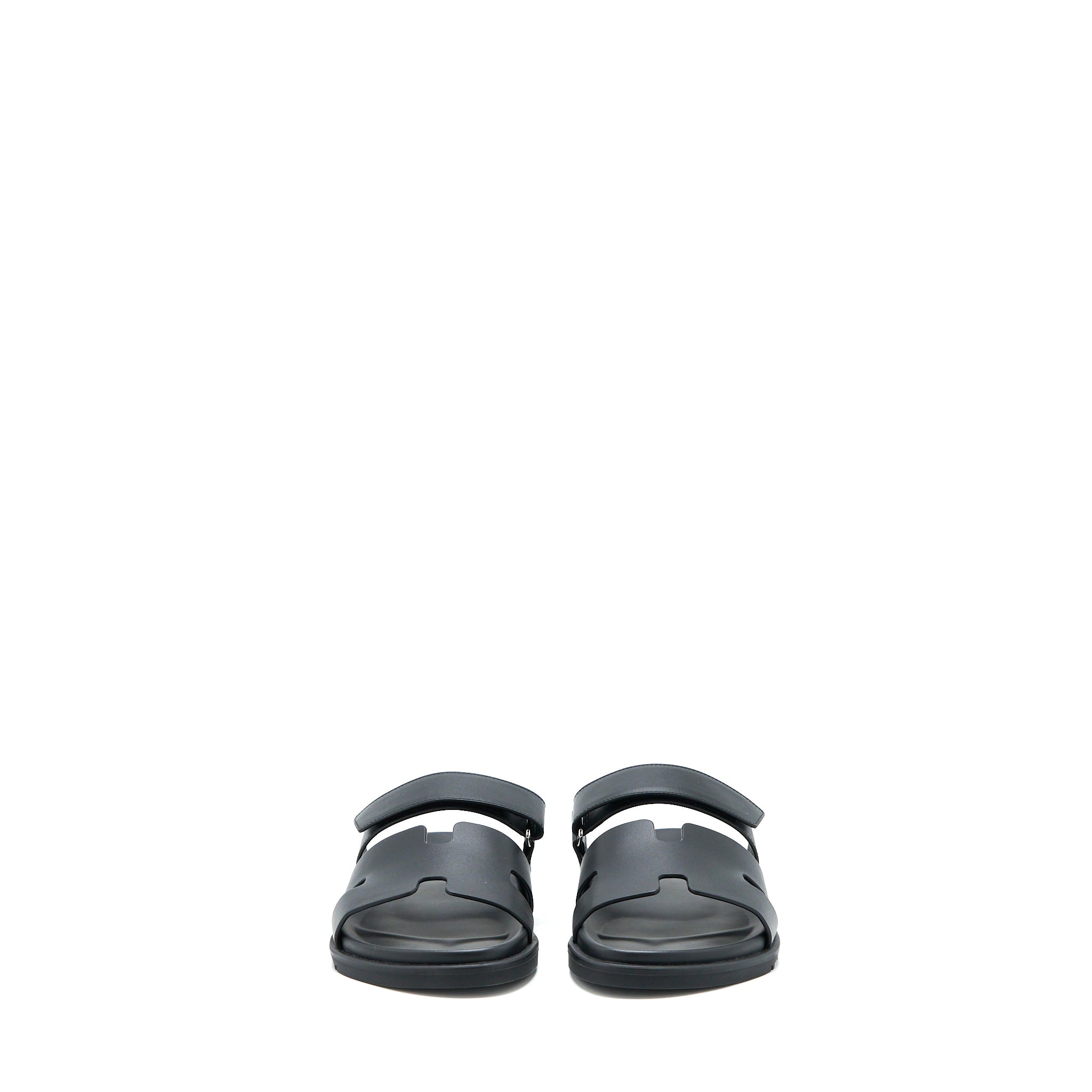 HERMES CHYPRE SANDALS BLACK