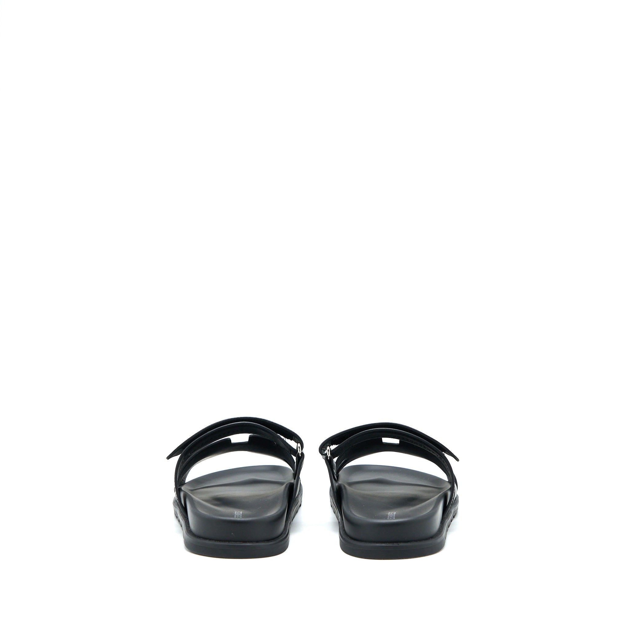 HERMES CHYPRE SANDALS BLACK