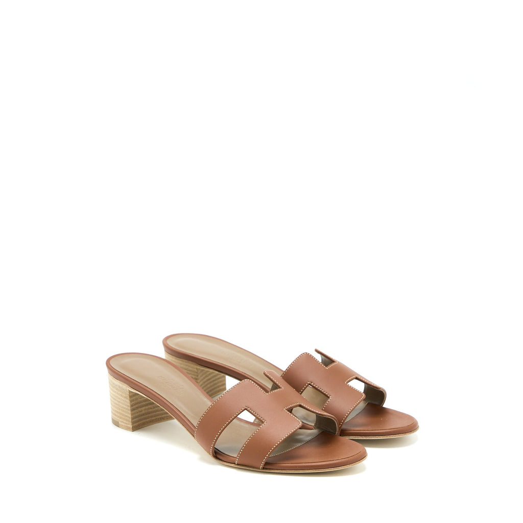 HERMES OASIS SANDAL CALFSKIN GOLD