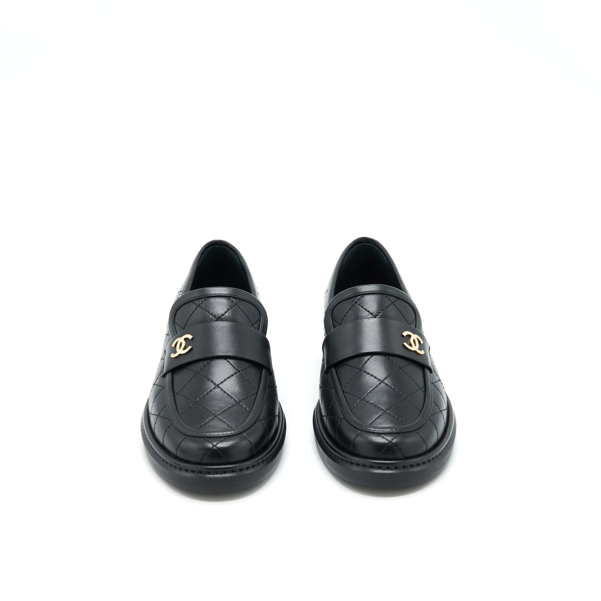 CHANEL QUILTED LEATHER WITH CC LOGO LOAFER BLACK LGHW