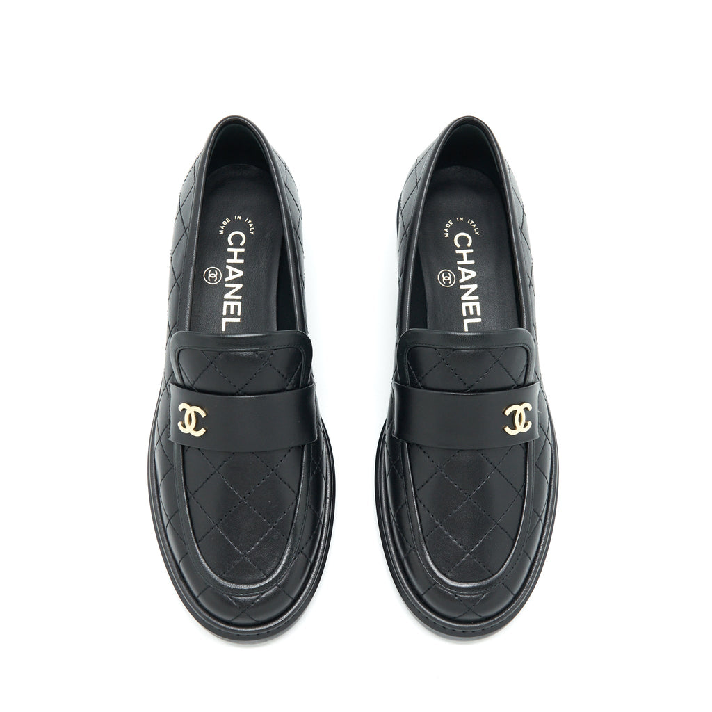 CHANEL QUILTED LEATHER WITH CC LOGO LOAFER BLACK LGHW