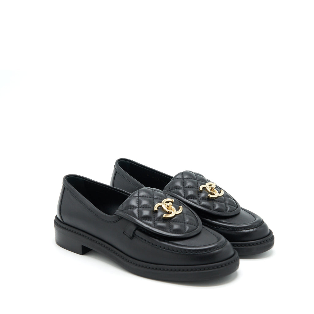 CHANEL 22S QUILTED CC LOGO LOAFER BLACK LGHW