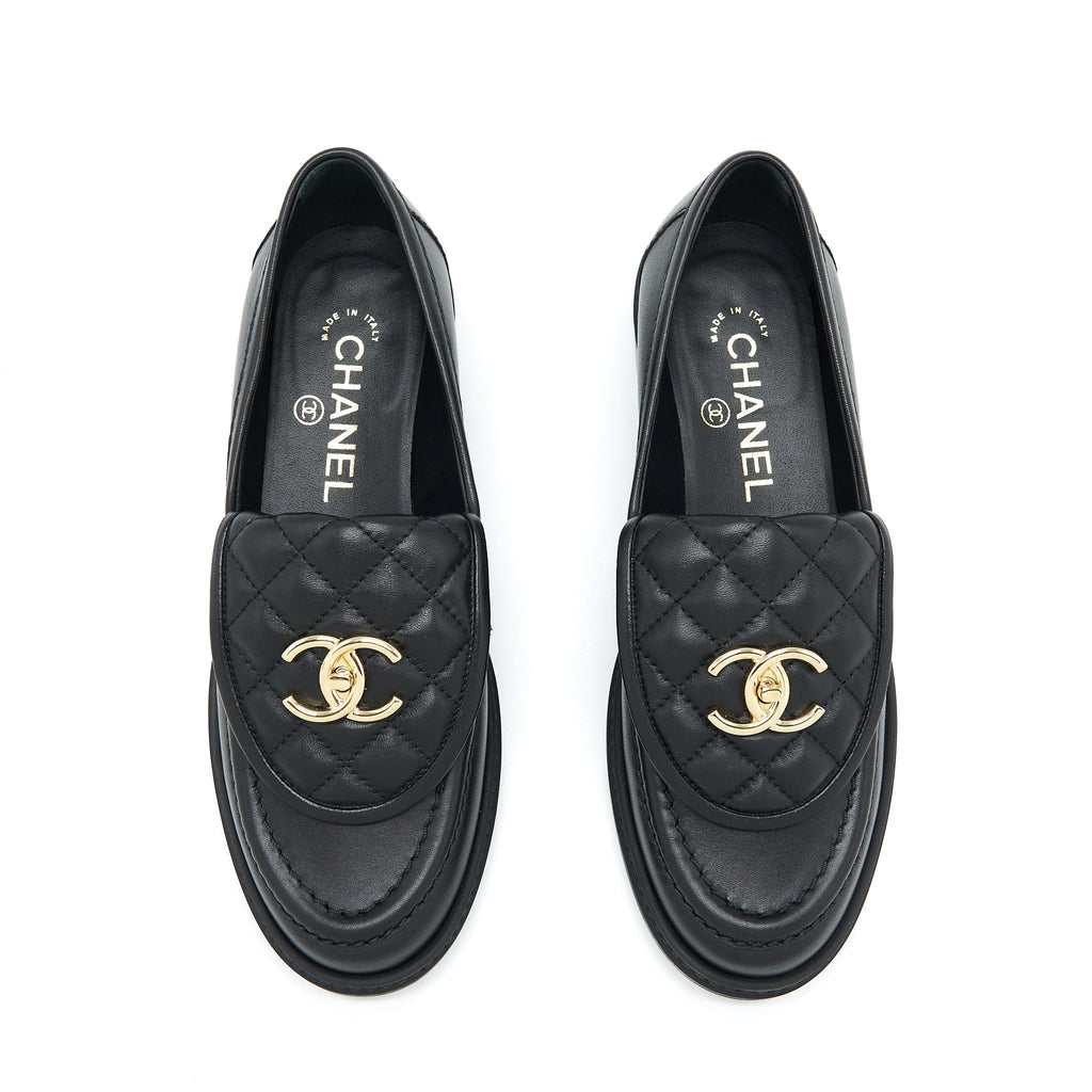CHANEL 22S QUILTED CC LOGO LOAFER BLACK LGHW