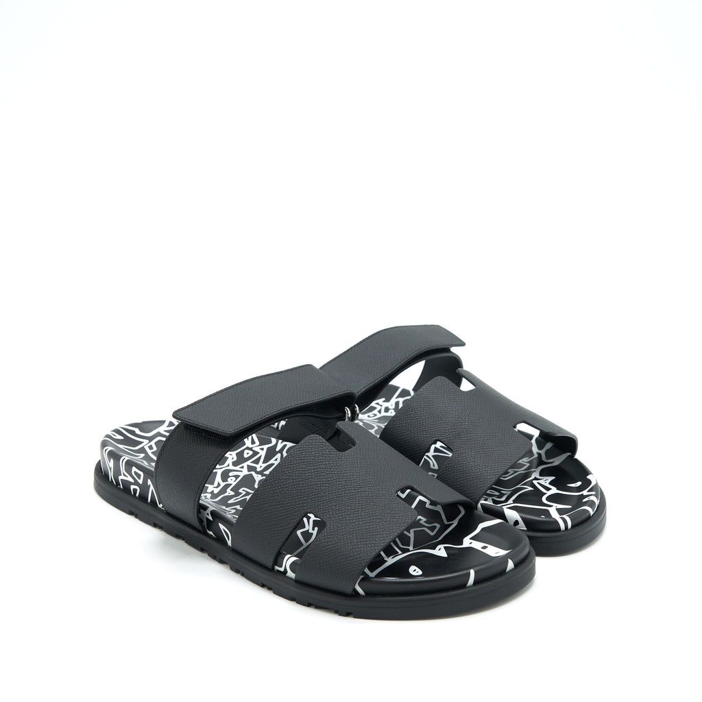HERMES MEN’S CHYPRE SANDAL BLACK AND WHITE