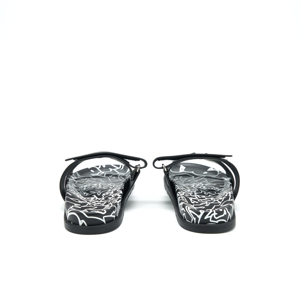 HERMES MEN’S CHYPRE SANDAL BLACK AND WHITE