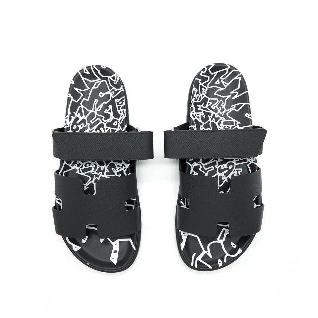 HERMES MEN’S CHYPRE SANDAL BLACK AND WHITE