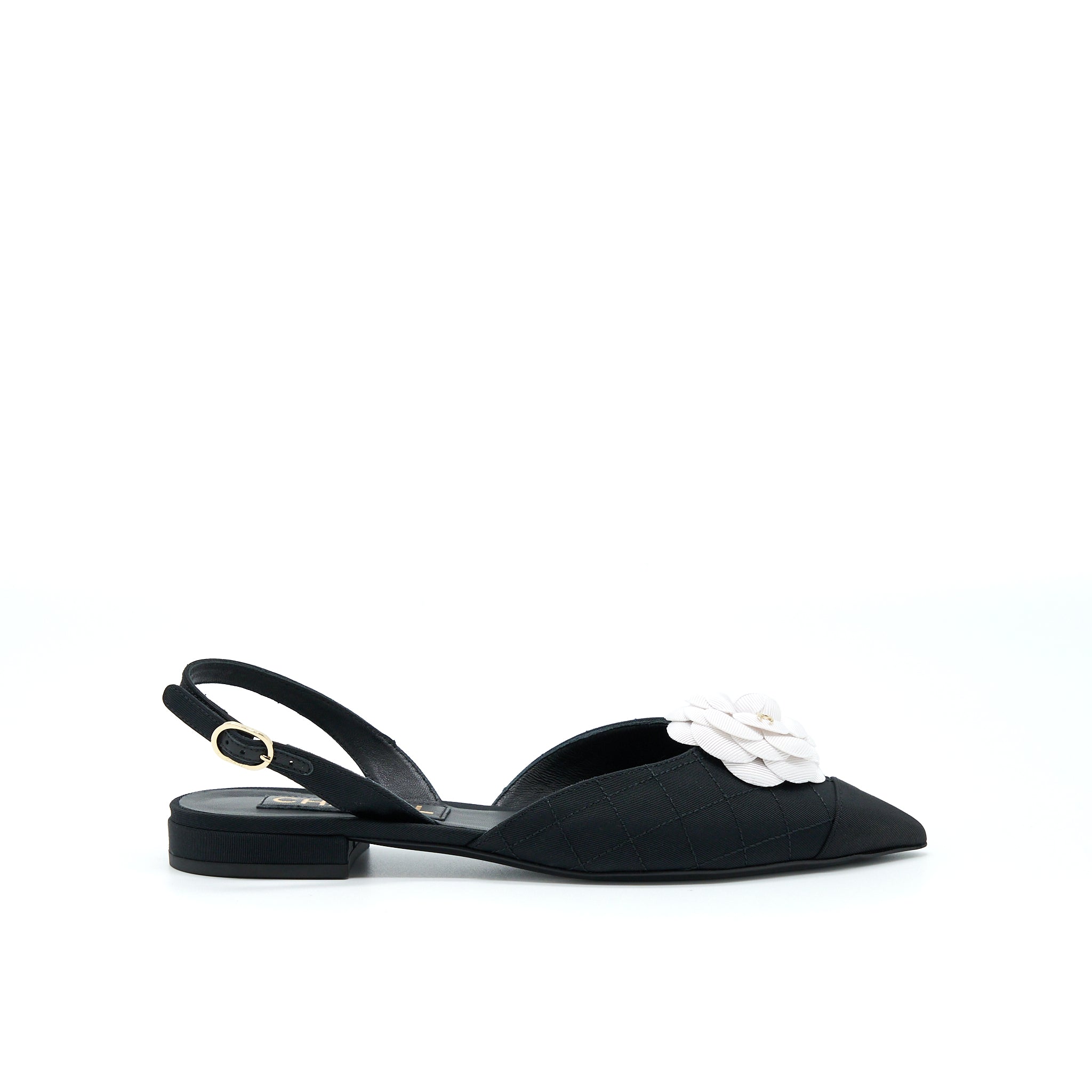 CHANEL C CAMELLIA FLAP SANDEL BLACK