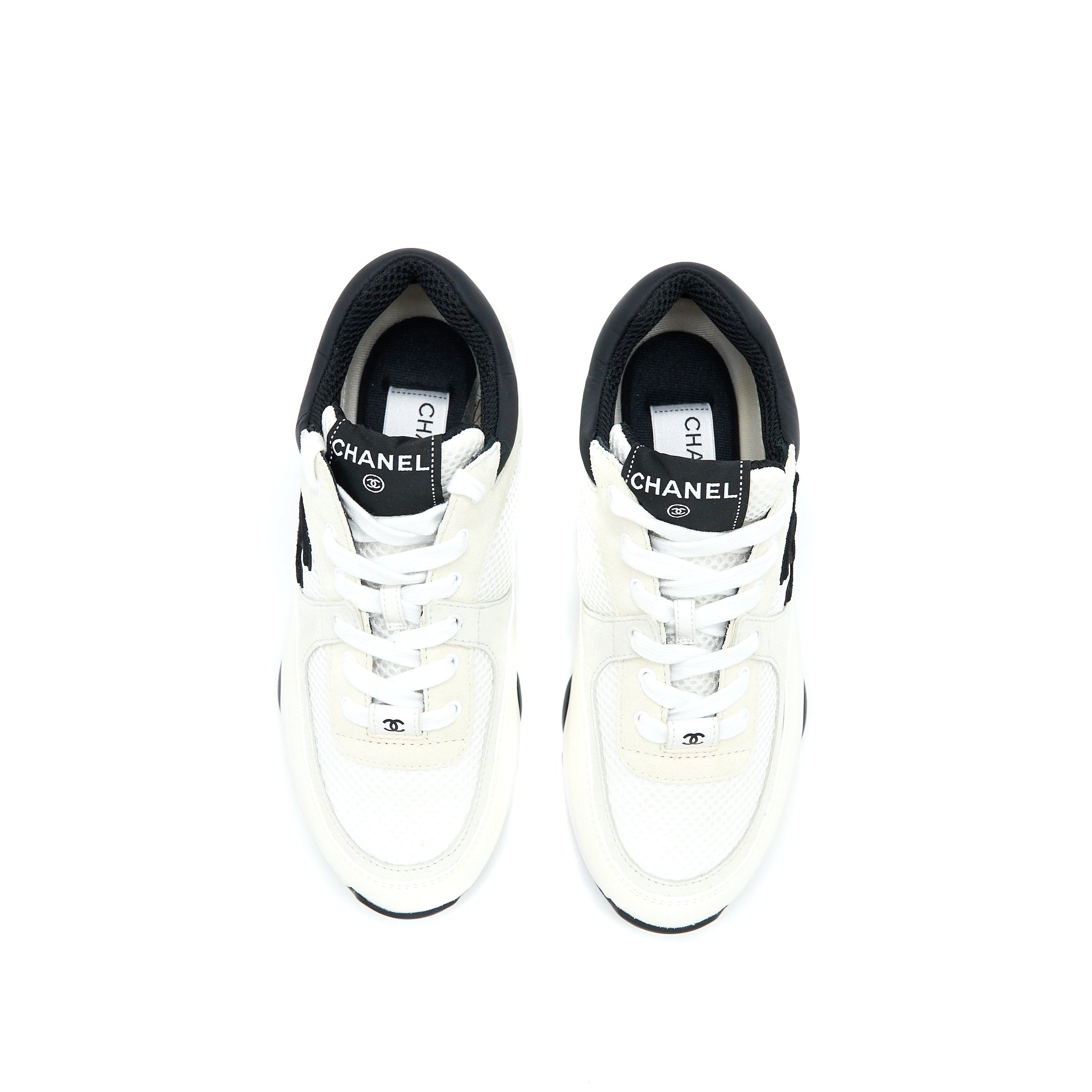 CHANEL CC LOGO SNEAKER BLACK/WHITE