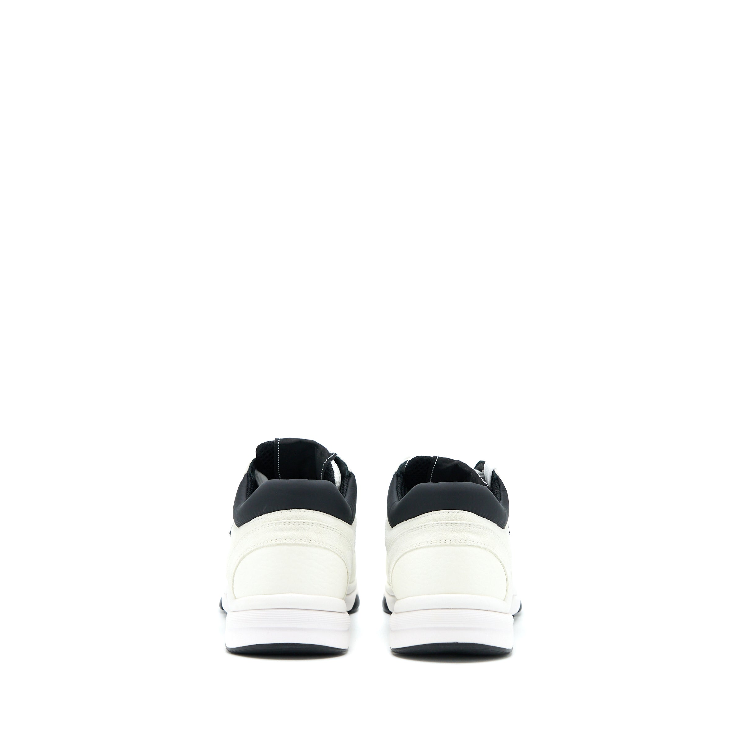 CHANEL CC LOGO SNEAKER BLACK/WHITE