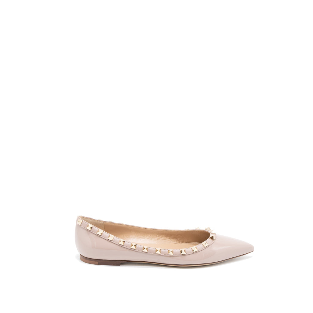 VALENTINO ROCKSTUD BALLET FLAP PATENT POUDRE LGHW