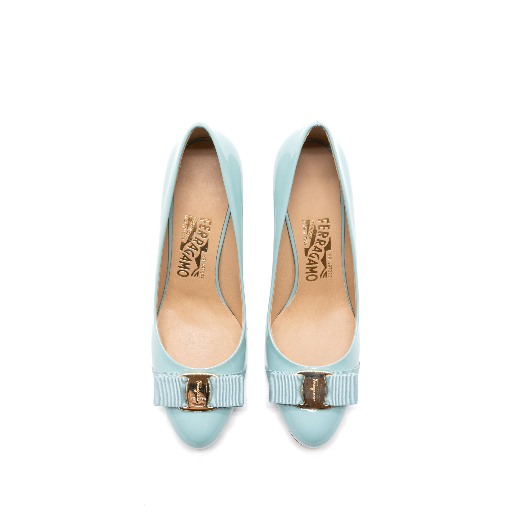 FERRAGAMO 6C CARLA PUMPS PATENT AQUARELLE GHW