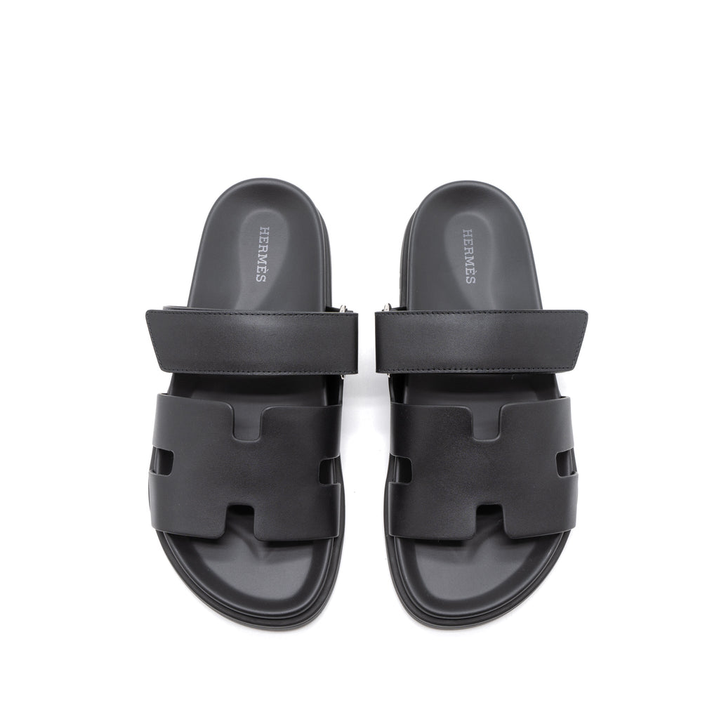 HERMES MEN’S CHYPRE SANDALS CALFSKIN BLACK