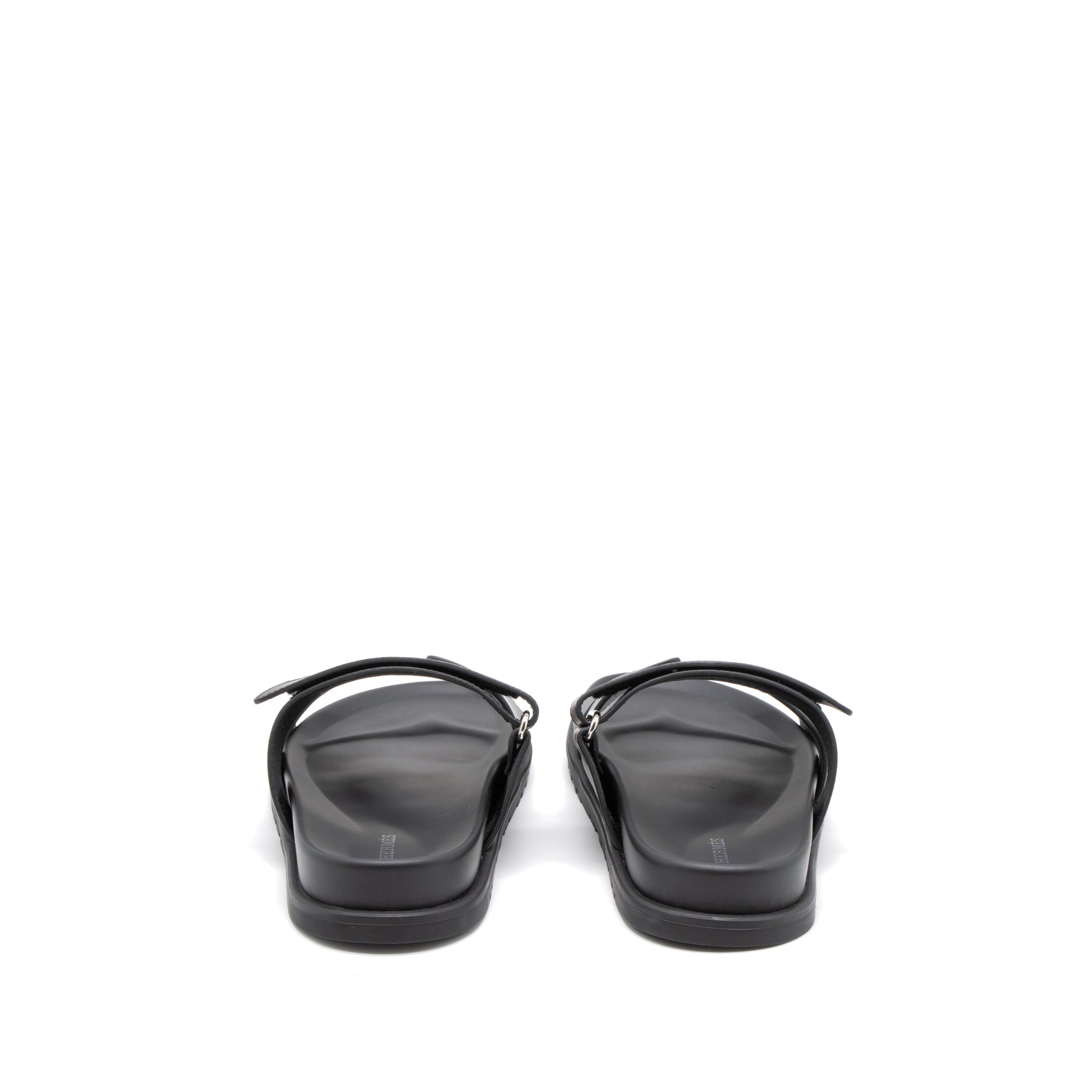 HERMES MEN’S CHYPRE SANDALS CALFSKIN BLACK