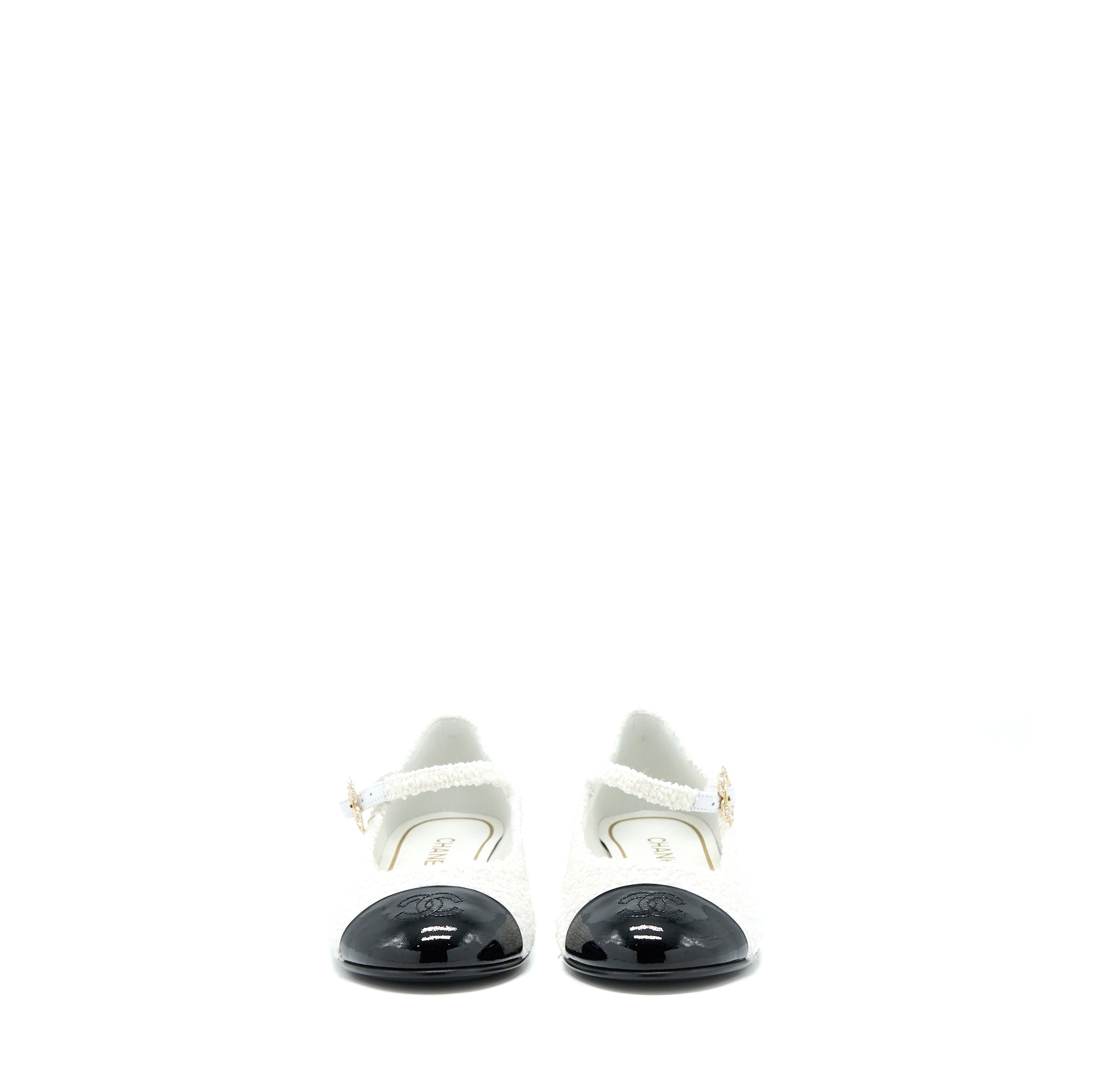 CHANEL 23C FLAT SHOES FABRIC/PATENT BLACK/WHITE