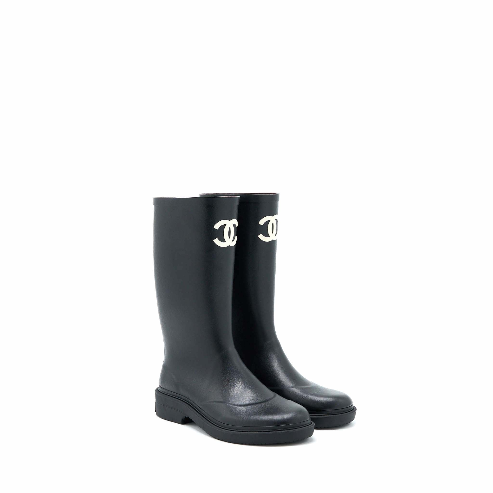 CHANEL RUBBER BOOST BLACK/WHITE