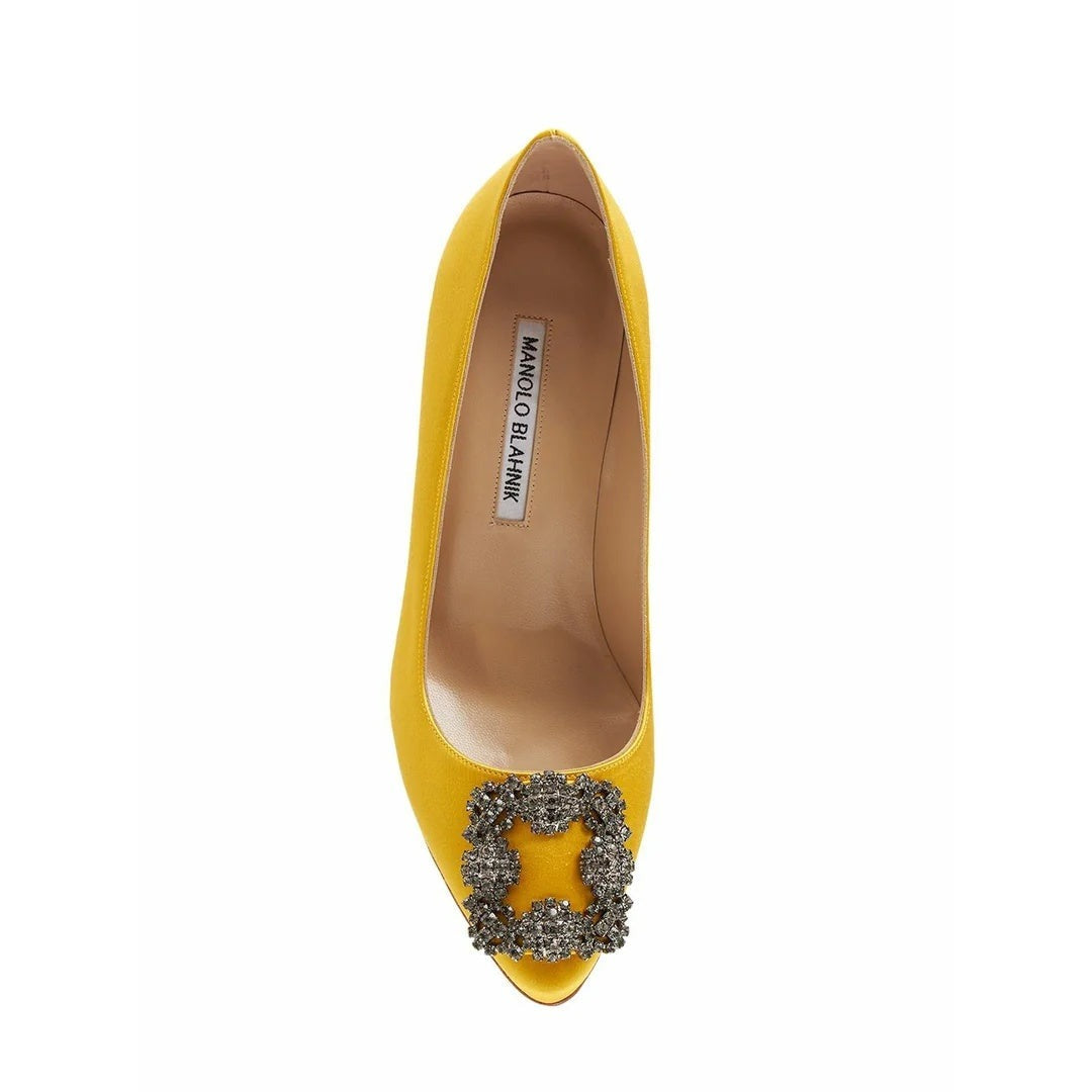 Manolo Blahnik Hangisi 70 Crystal-Buckle Pumps - Yellow