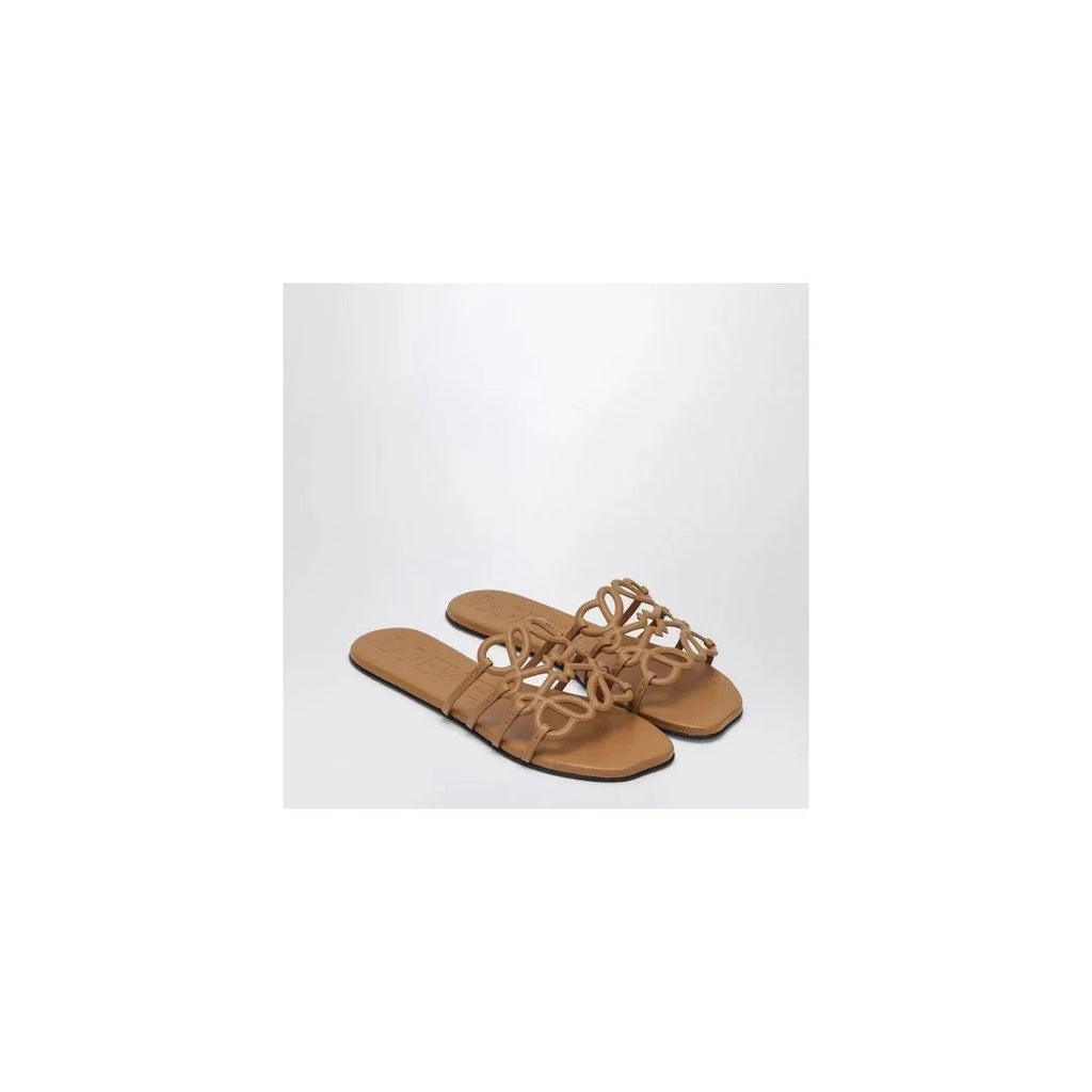 LOEWE PETAL ANAGRAM SANDAL CALFSKIN DEEP SAFFRON TAN
