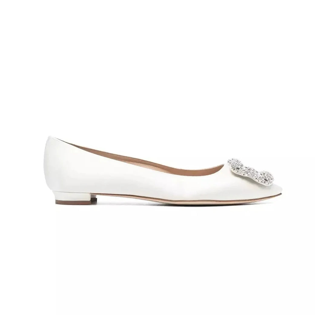 MANOLO BLAHNIK HANGISI CRYSTAL-BUCKLE PUMPS WHITE