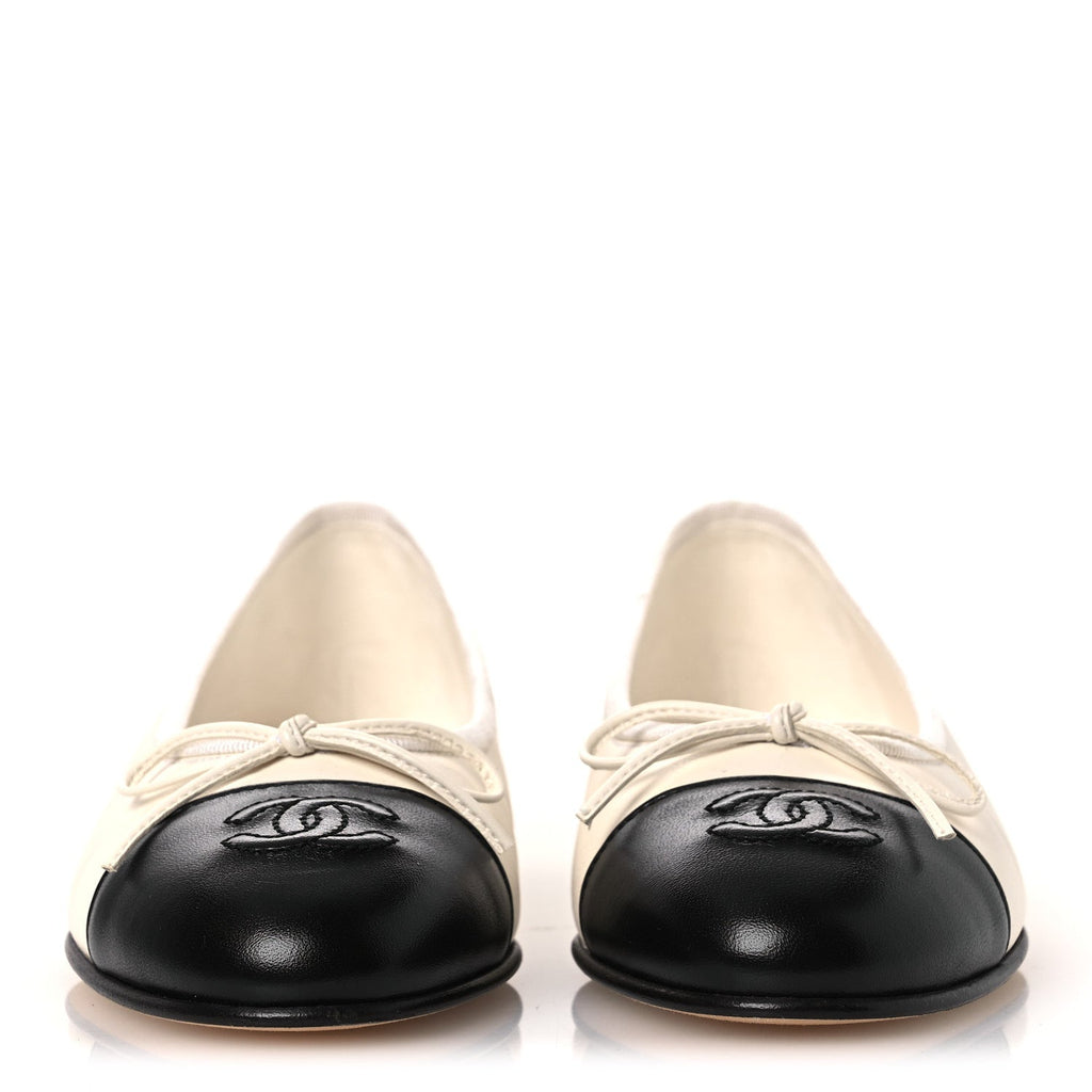 CHANEL LAMBSKIN CAP TOE CC BALLERINA FLAT BEIGE BLACK