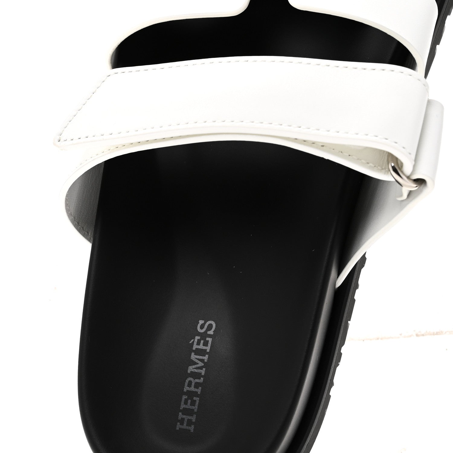 HERMES CHYPRE SANDALS CALFSKIN WHITE