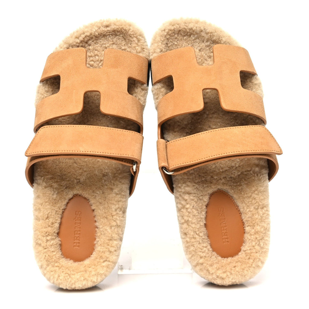 HERMES CHYPRE SANDALS SUEDE BEIGE