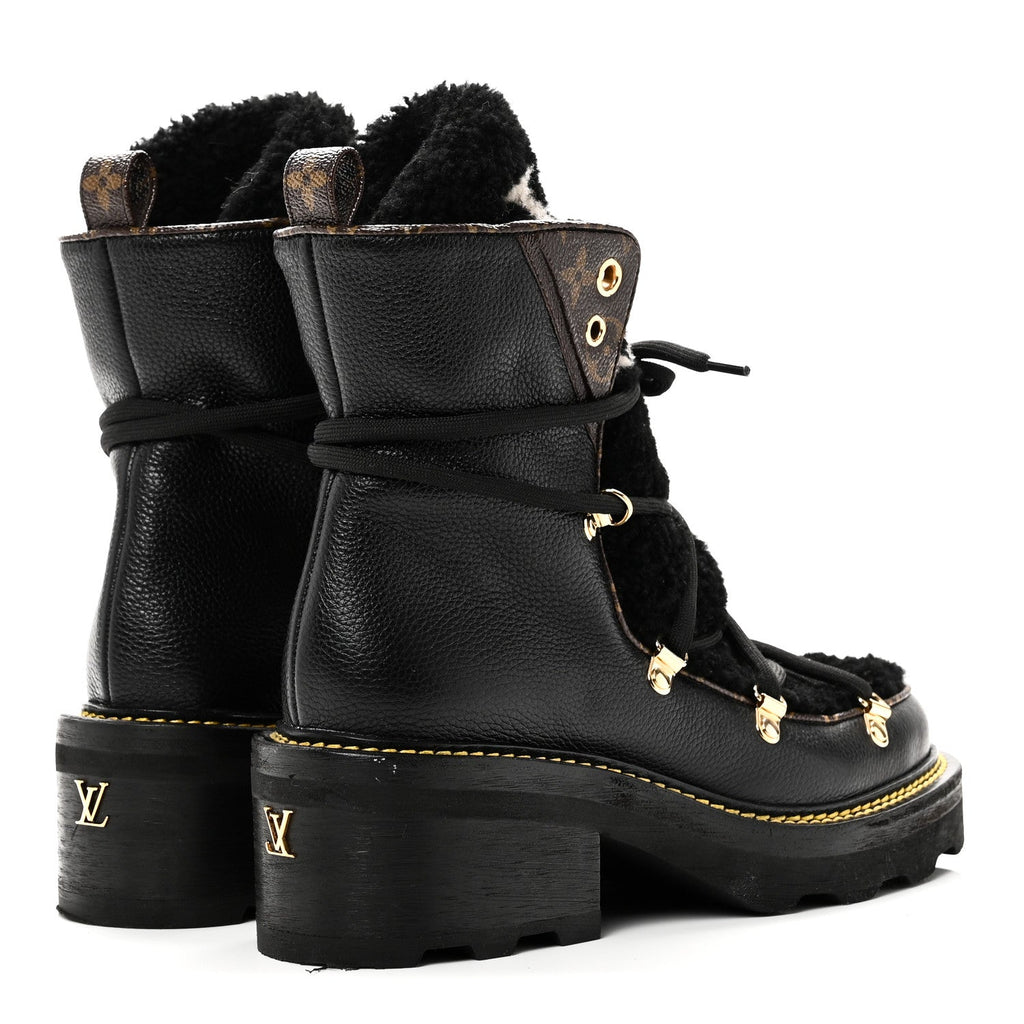 BURBERRY ANKLE BOOTS BLACK
