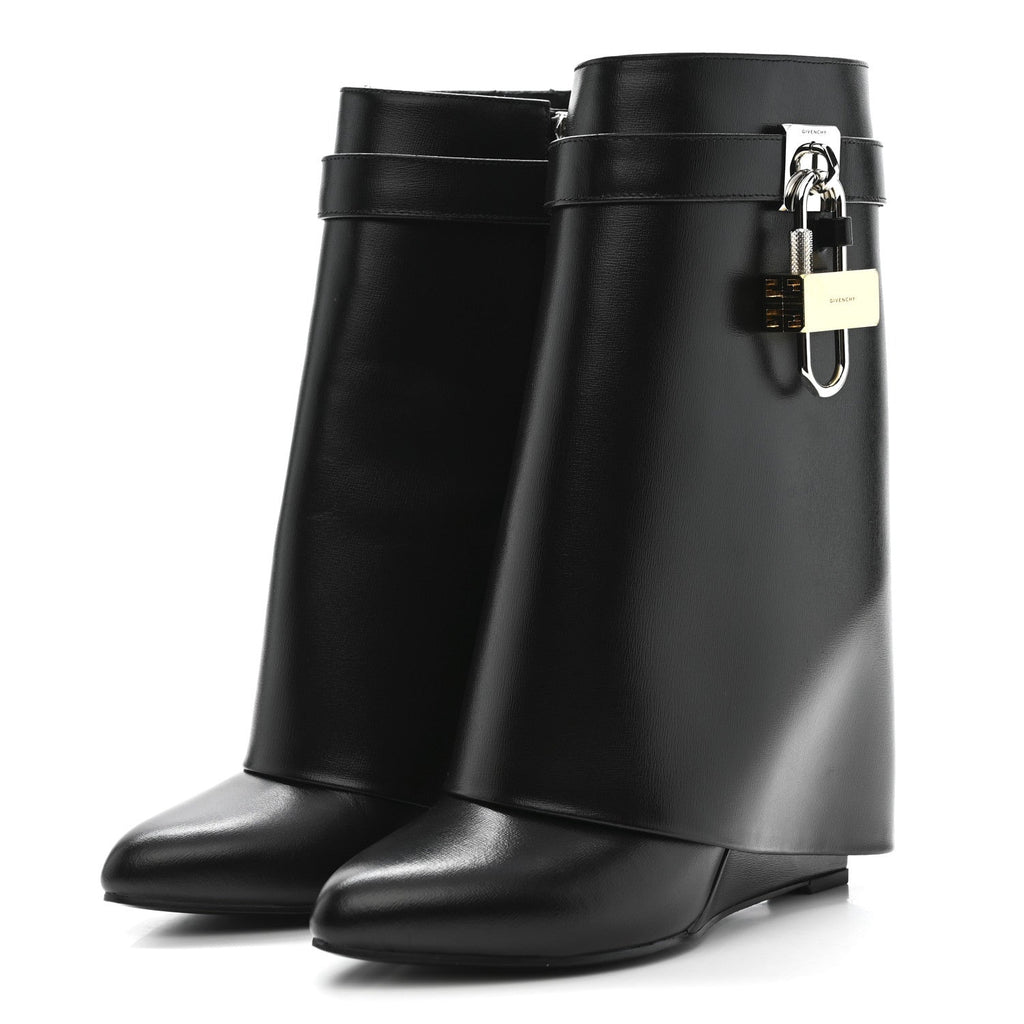 GIVENCHY CALFSKIN SHARK LOCK ANKLE BOOT BLACK